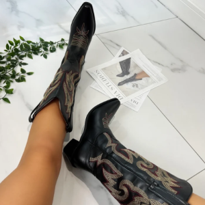 Bottines santiag femme noires02