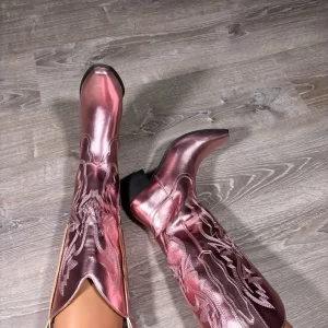 Santiag rose tendance